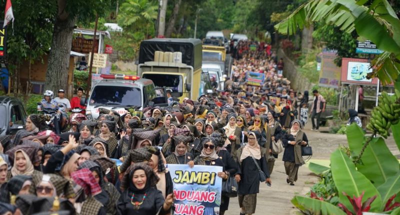 Harapan Bupati Eka Putra Kongres Bundo Kanduang Se Dunia Hasilkan