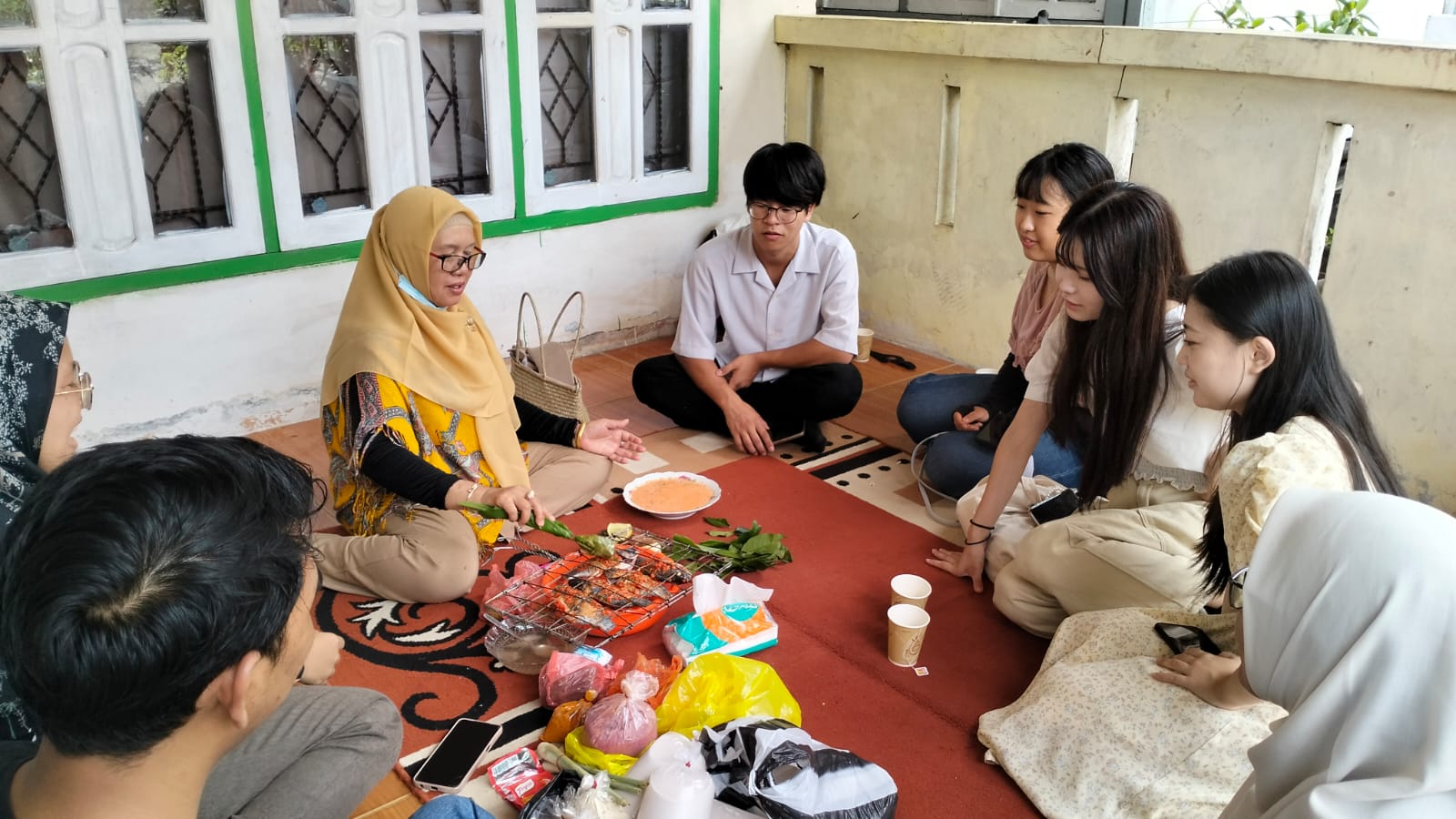 Eksplorasi Budaya Di Maninjau Program Studi Sastra Minangkabau Unand