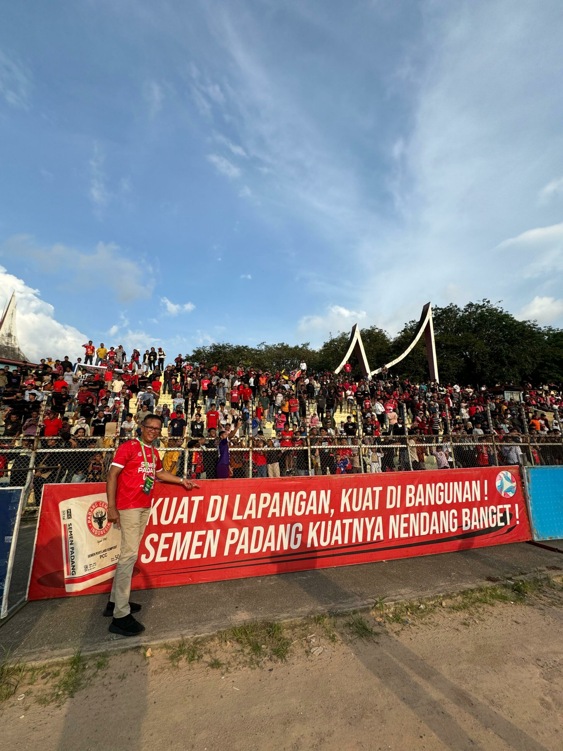 Semen Padang FC Promosi Ke Liga 1 Indrieffouny Kerja Keras Dan Doa