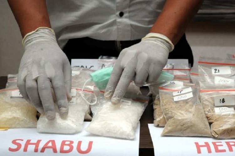 Berita Padang terbaru dan berita Sumbar terbaru: Satuan Reserse Narkoba Polres Payakumbuh menangkap seorang pria asal Tanah Datar yang diduga pengedar sabu-sabu