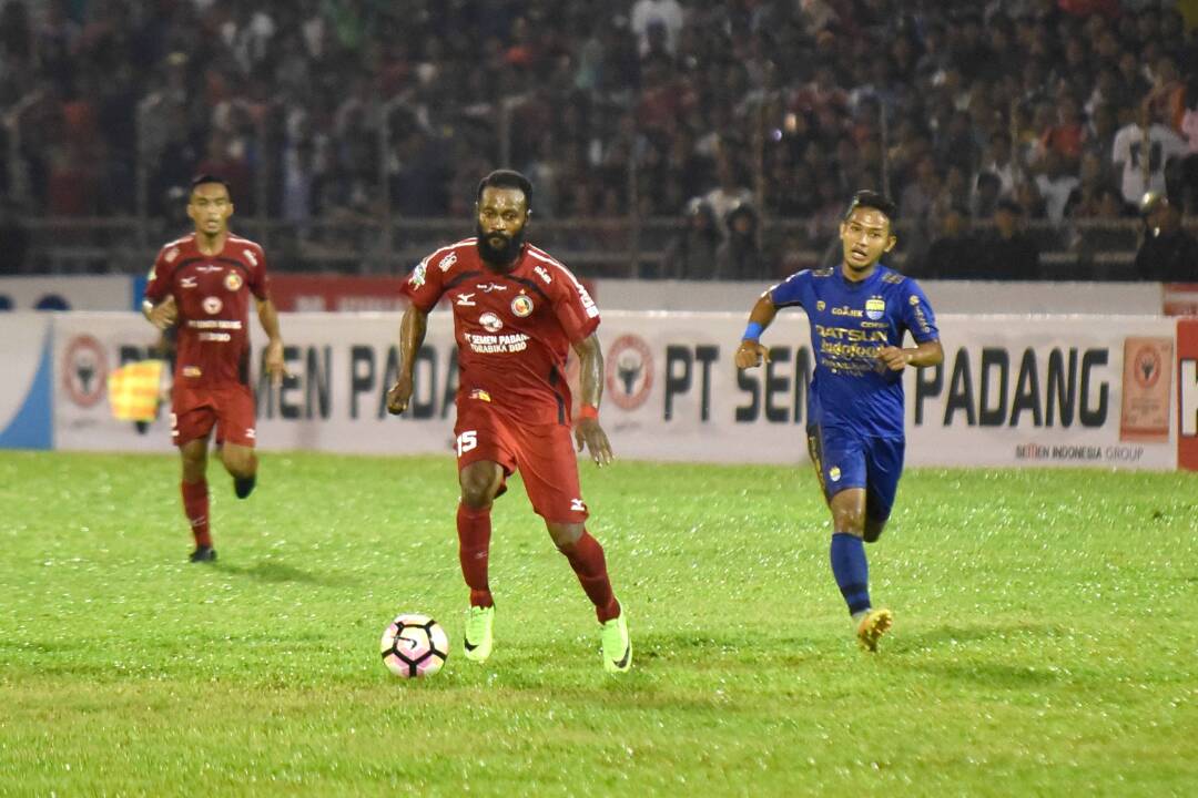 Ternyata Ini Alasan Semen Padang FC Lepas Didier Zokora