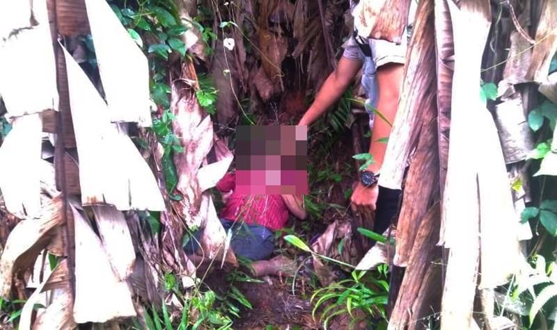 Berita Sijunjung terbaru dan berita Sumbar terbaru: Masyarakat Nagari Tanjunggadang Sijunjung dikejutkan dengan penemuan mayat di semak-semak