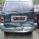 Berita Padang, Kendaraan Terlibat Kecelakaan Beruntun di Sitinjau Lauik, kecelakaan Padang, Sumbar, Sumatra Barat terbaru