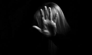 Seorang Wanita di Padang Diperkosa Saat Mabuk Berat Tak Sadarkan Diri