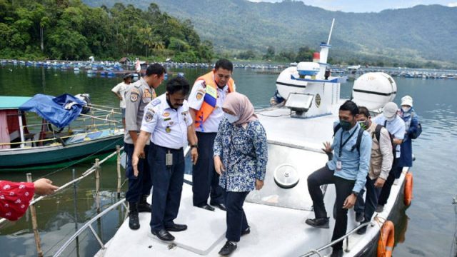 Masuk Prioritas Nasional, Deputi Bidang KPLK Kemenko Marves Kunjungi Danau Maninjau