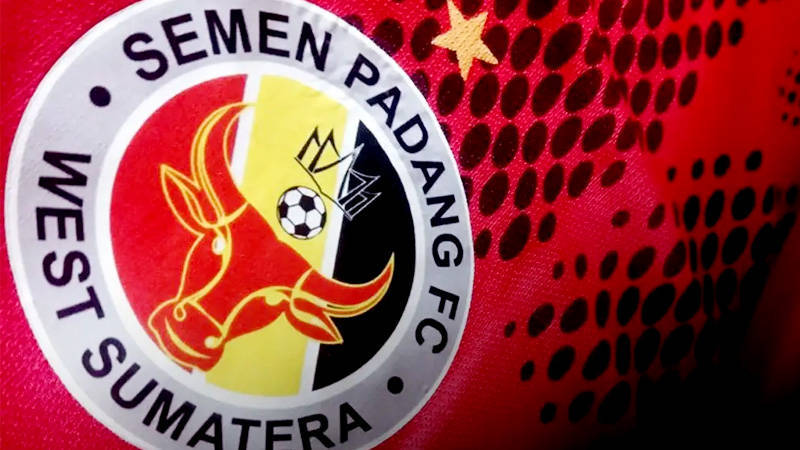 Padang, Padangkita.com - Effendi Syahputra resmi mengudurkan diri sebagai manajer tim Semen Padang FC usai kalah dari Muba Babel United 1-0.
