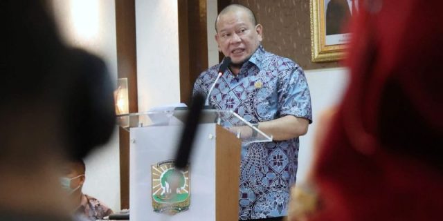 FGD di Unand, Ketua DPD RI Sebut Mayoritas Pakar HTN Tolak Presidential Threshlod