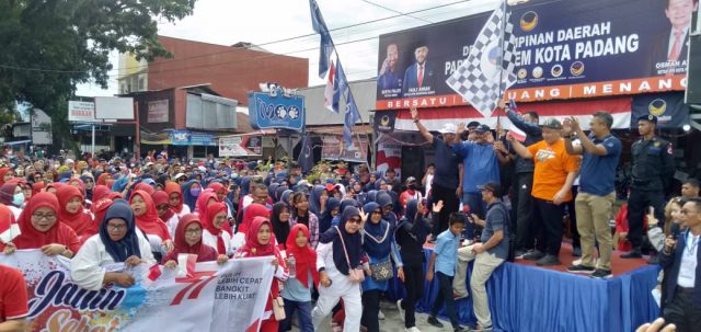1.000 Orang Ikuti Jalan Sehat Bersama Fadly Amran di Padang