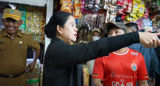 Puan Kunjungi Pasar Pondok Gede Bekasi, Warga Teriakkan ‘Presiden’