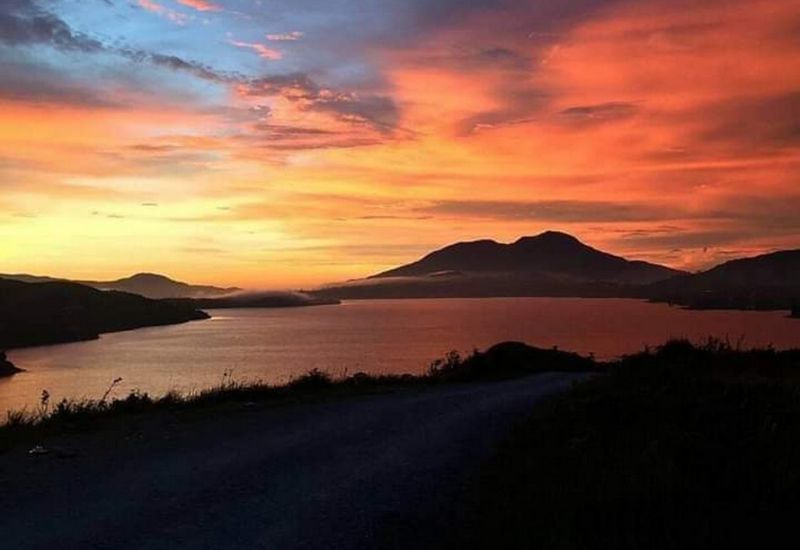 Pesona Danau Talang Di Kabupaten Solok, Keindahan Eksotis Di Kaki Gunung