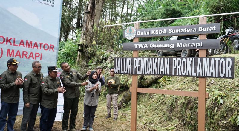 Gunung Marapi Resmi Dibuka Lagi Untuk Umum, Ada Jalur Pendakian Proklamator