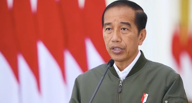 Sampaikan Duka Cita, Presiden Jokowi Perintahkan Liga 1 Stop Sementara