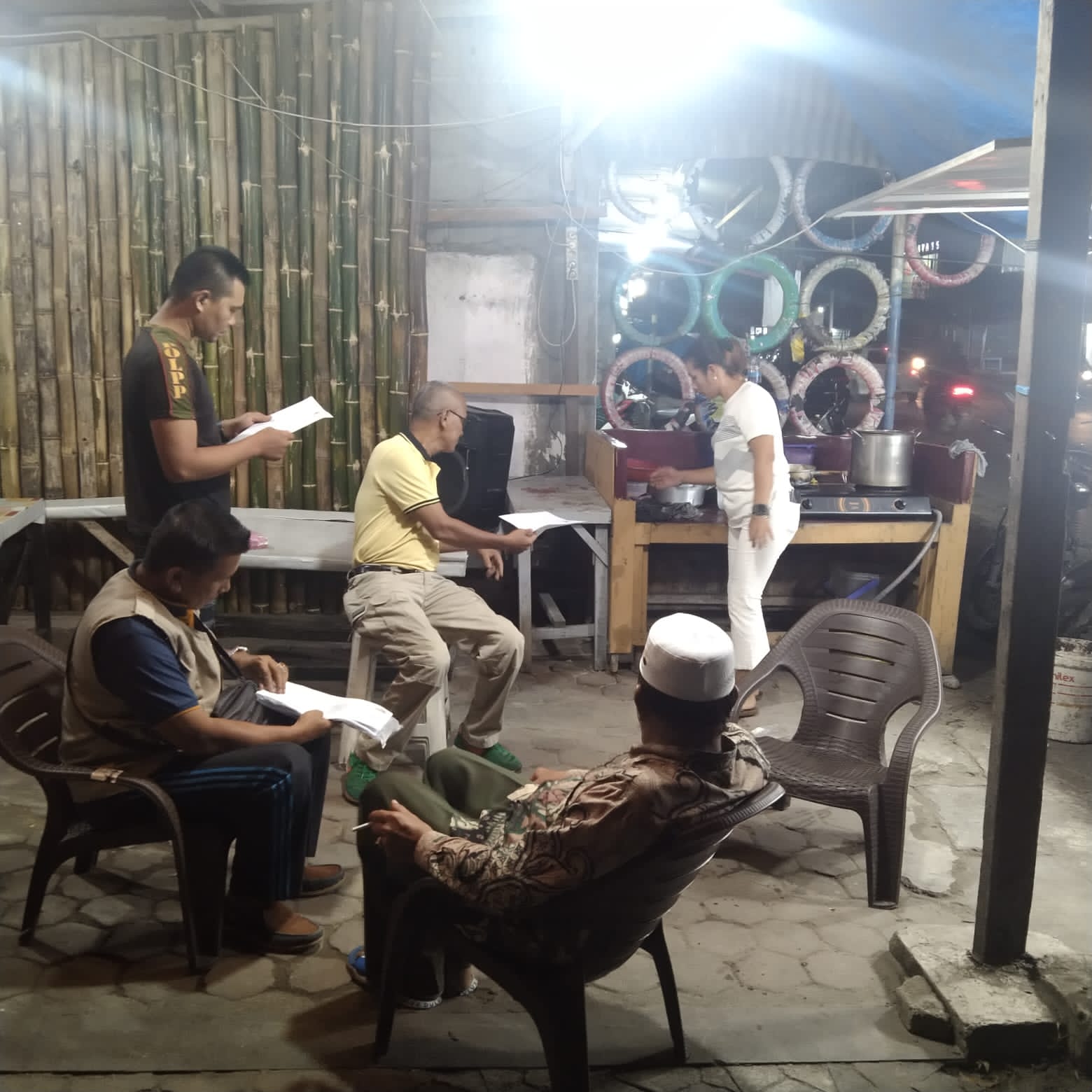Nyalakan Musik Secara Berlebihan saat Malam Ramadan, Pemilik Warung Kopi di Nanggalo dapat Peringatan