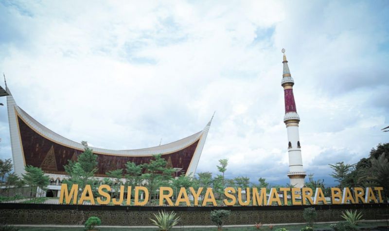 Masjid Raya Sumbar Ditetapkan Jadi Pilot Project Kawasan Halal Lifestyle di Indonesia