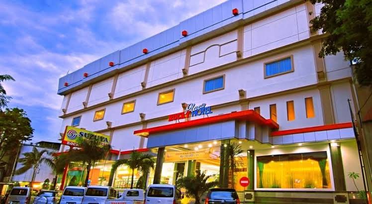 Rekomendasi 5 Hotel di Padang Untuk yang Hobi Shopping 