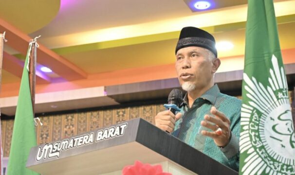 Pengukuhan PDM dan PDA Muhammadiyah Bukittinggi, Gubernur Ajak Bersinergi Bangun Daerah