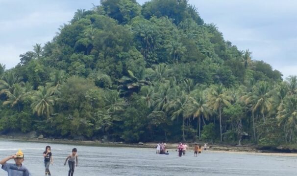 Pantai Air Manis – Pulau Pisang Ketek akan Dihubungkan Jembatan Apung
