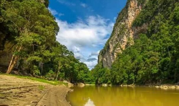 Rakor KNGI di Sijunjung, Gubernur Mahyeldi Berkomitmen Wujudkan Geopark Silokek Mendunia