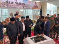 Resmikan Gedung Baru DPRD Padang, Ini Harapan Wali Kota