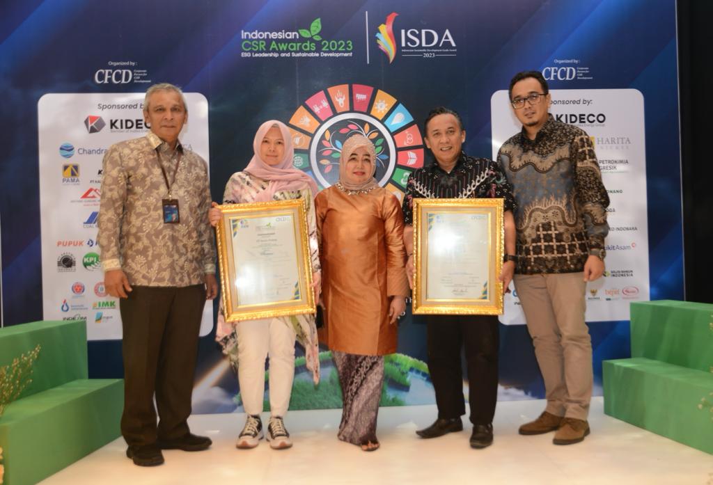 PT Semen Padang Raih Dua Penghargaan Platinum Di Indonesia CSR Awards 2023