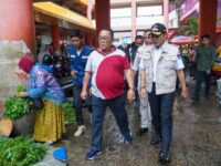Pemko Padang dan Kodim 0312 Gelar Aksi Bersih-Bersih Pasar Raya