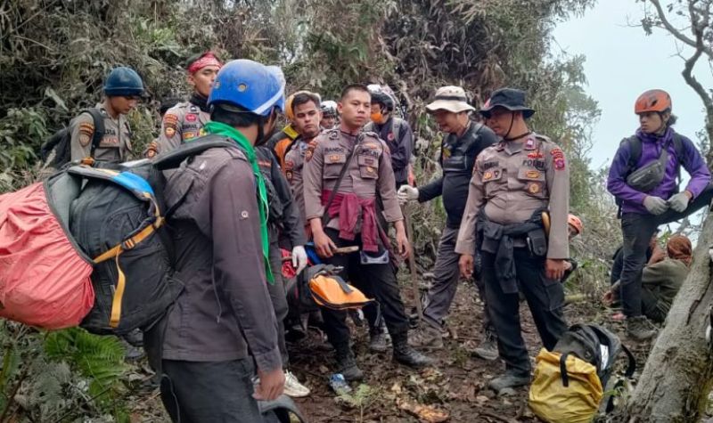 Proses Evakuasi Dan Pencarian Korban Erupsi Gunung Marapi Resmi Dihentikan