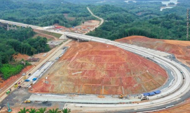 Hutama Karya Fokus Selesaikan Megaproyek Jalan Tol di Riau dan Sumatra Barat  