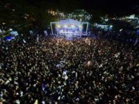 Konser Indonesia Maju di Tanah Datar ‘Pecah’, 20 Ribu Orang Teriak ‘Prabowo Presiden’