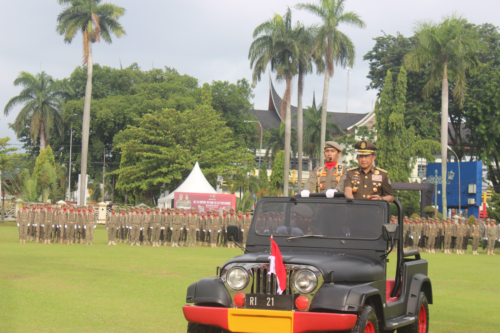 Sumbar Gelar Hut Satpol Pp Dan Satlinmas Nasional Dengan Meriah