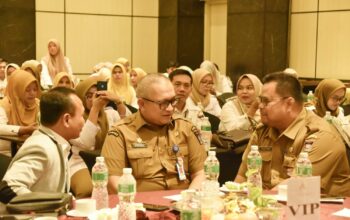 130 Tenaga Pendamping UKM Padang Dibekali Skill Public Speaking dan Legalisasi Produk