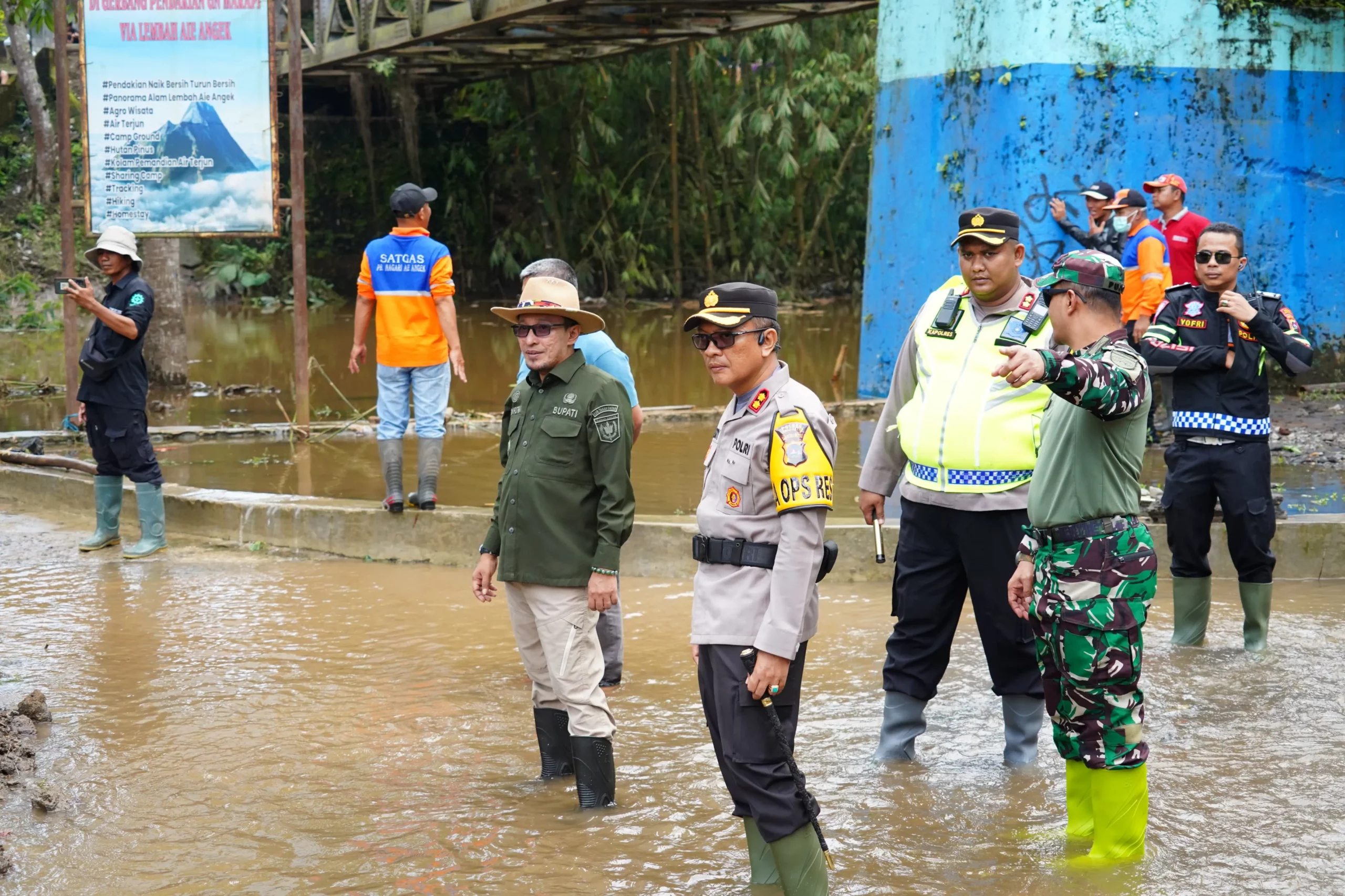 Banjir Lahar Dingin Gunung Marapi Bupati Tanah Datar Gelar Rapat