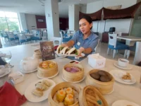 Mercure Hotel Padang Hadirkan Sensasi Dim Sum Autentik dengan Varian Terlengkap di Sumatera