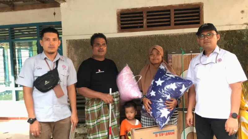 Semen Padang Berdayakan Penyandang Disabilitas dengan Bantuan Usaha